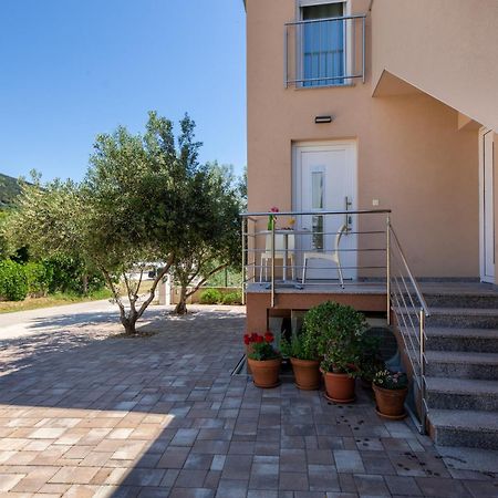 Apartments Viktorija 2 Baška Zimmer foto